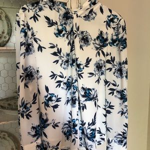 NWT White House Black Market Blouse